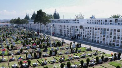Ingreso a los cementerios de Riobamba