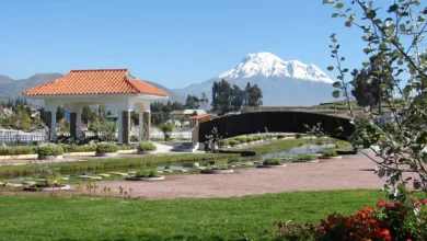 Turismo en Colta, su principal atractivo es su laguna.