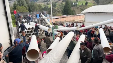 Entrega de tubería PVC para el sistema de riego Cebadas.