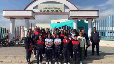 Padres de familia logran el regreso de su profesora en Riobamba