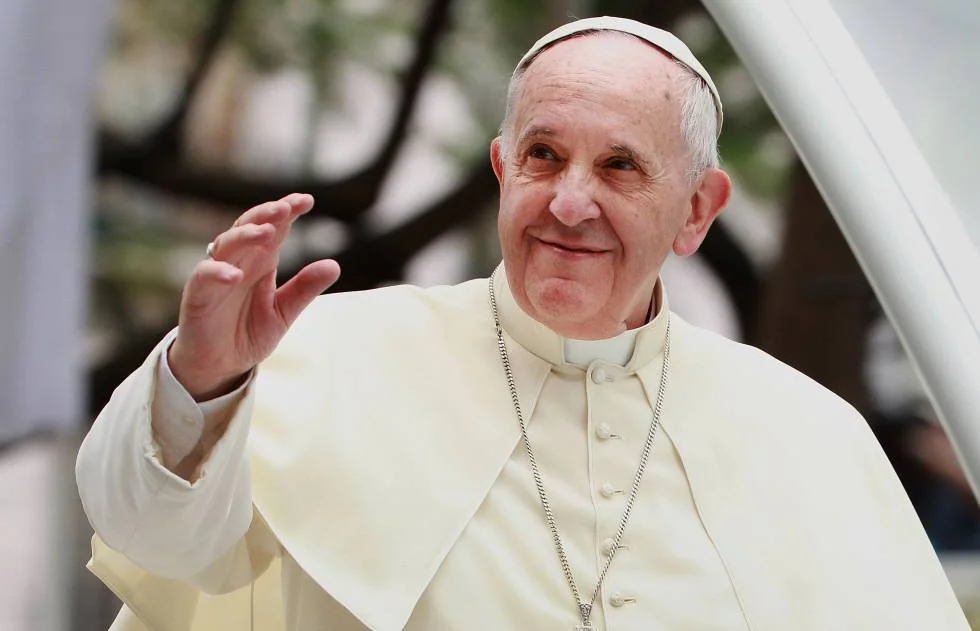 El papa Francisco sufre una nueva caída en el Vaticano.