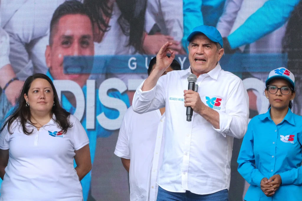 Patiño: Triunfo de Luisa González traerá el regreso de Correa 