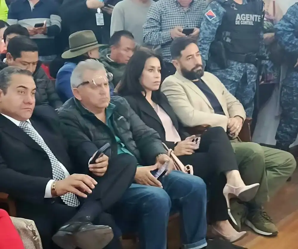 Marcela Mancheno y Daniel Rivas estuvieron a unos pocos asientos de Vinueza y Moreno. 