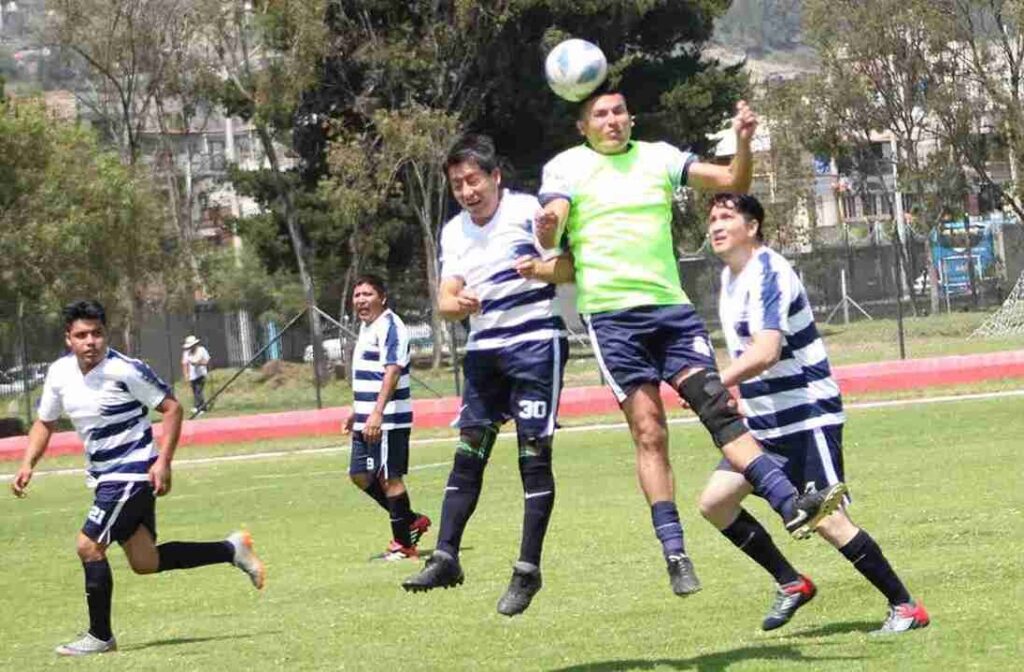 El Campeonato de Exalumnos de Fútbol se inaugurará el 1 de febrero en el estadio Olímpico de Federación Deportiva de Chimborazo.