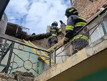 Efectivos del Cuerpo de Bomberos aseguraron provisionalmente el área