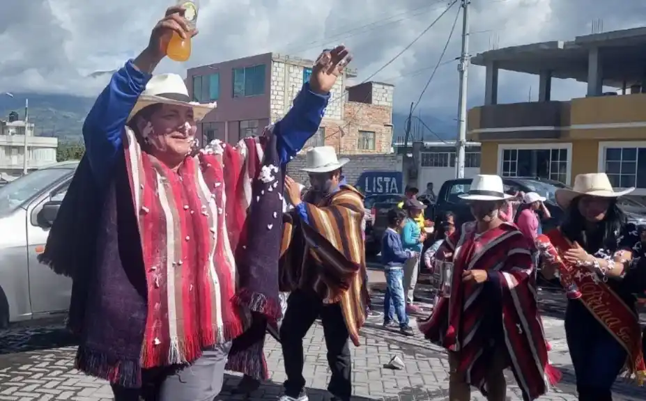 Carnaval San Gerardo 2025: desfile, carreras y tradición.