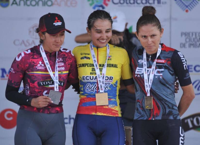 La Federación Ecuatoriana de Ciclismo se disculpó con Esther Galarza, deportista que dijo que hay deportista "lame botas".