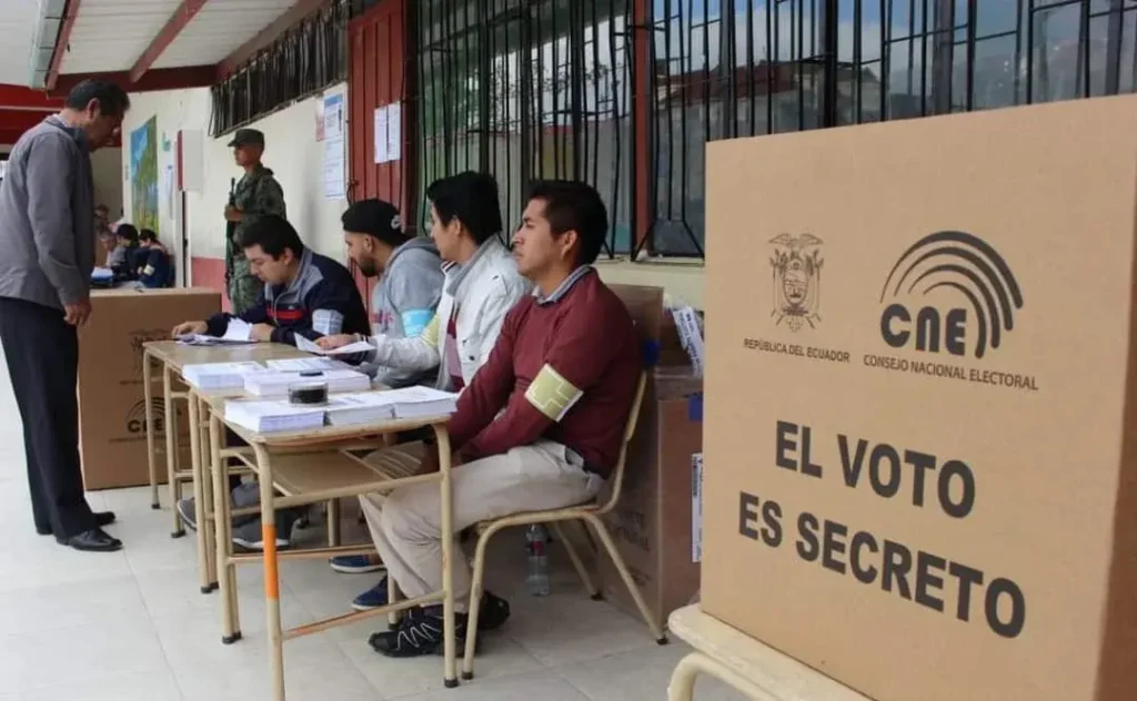 CNE otorga día libre a los miembros de juntas receptoras del voto