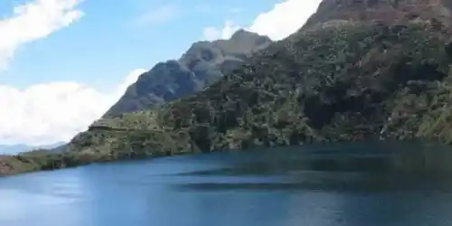 Laguna Negra de Macas