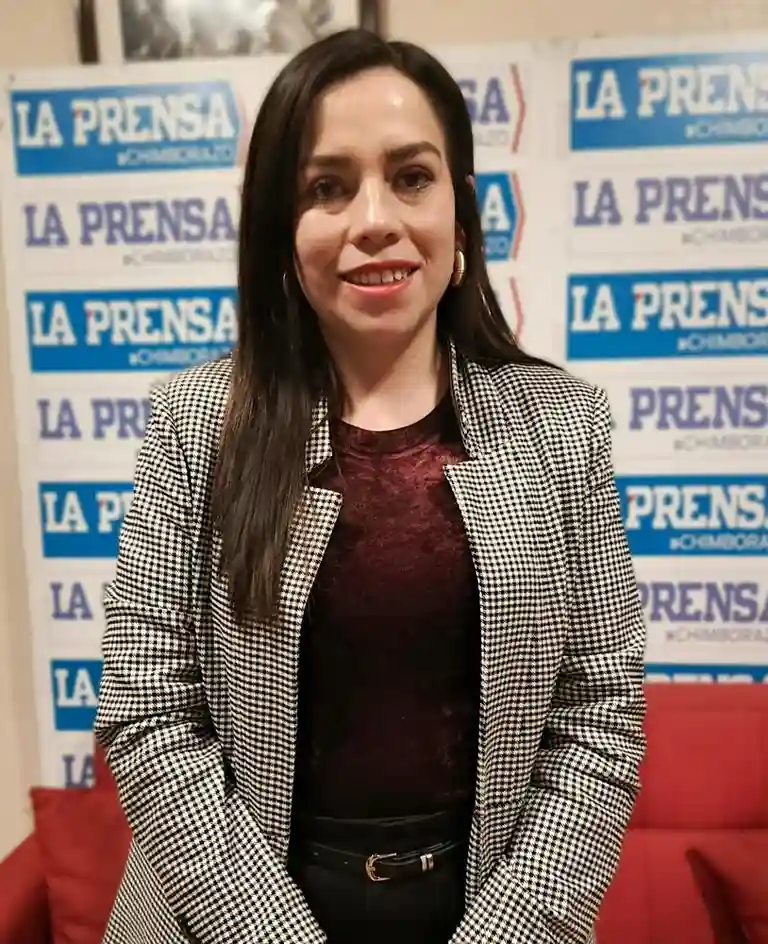 Estefanía Camelos, directora de Gestión Social del Municipio Riobamba. 