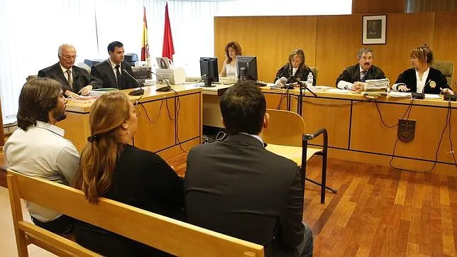 Fiscalía llama a juicio a exdocente por abuso sexual en Pallatanga