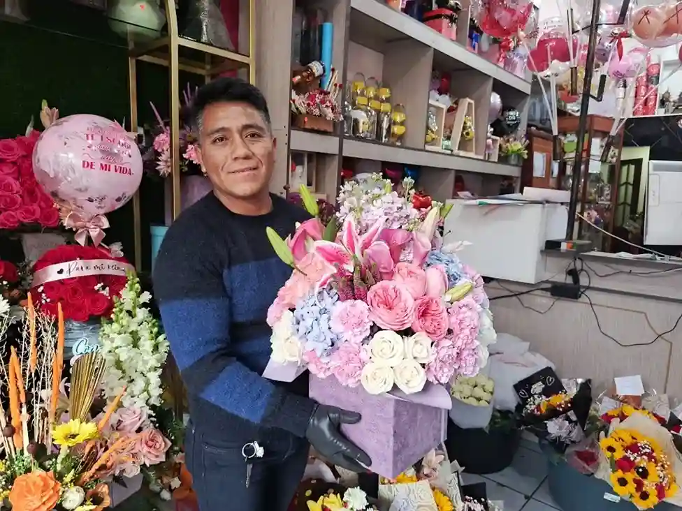 Flores en Riobamba, precios del regalo perfecto para San Valentín. 