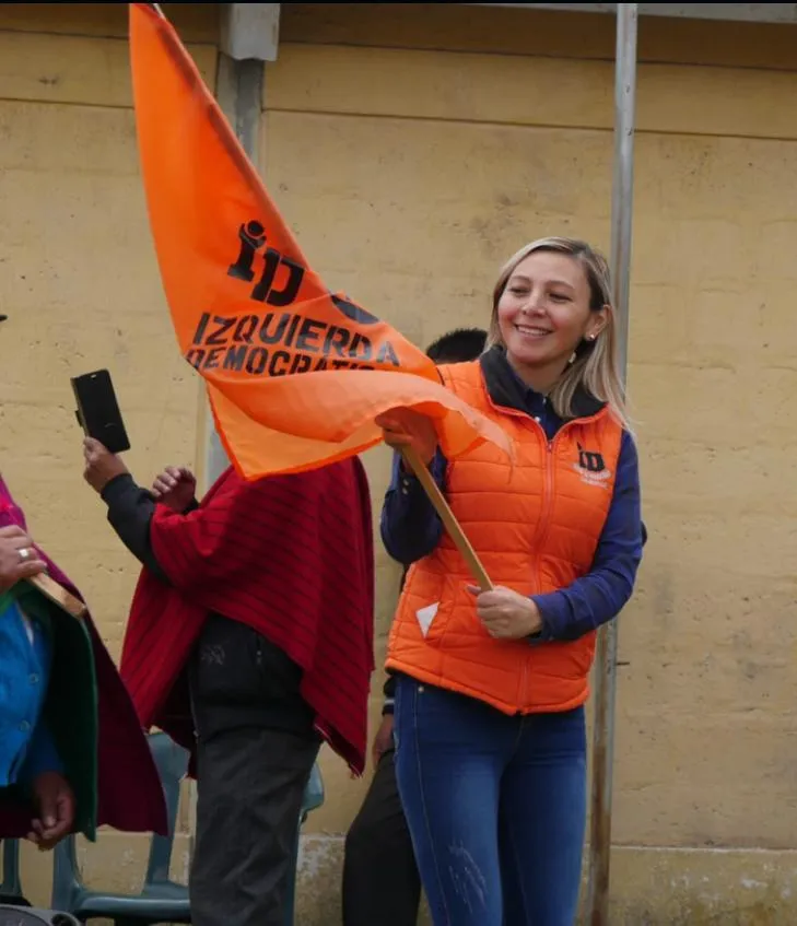 Mónica Loza, presidenta de Izquierda Democrática Chimborazo. 