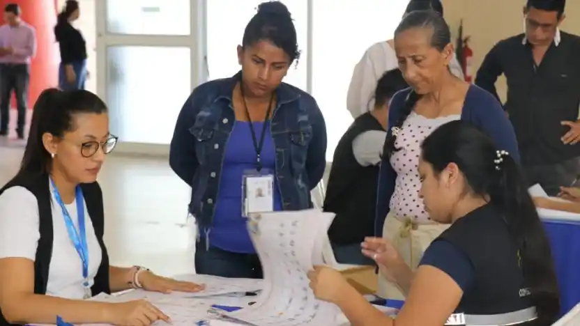 CNE adelanta fecha de campaña electoral para segunda vuelta 