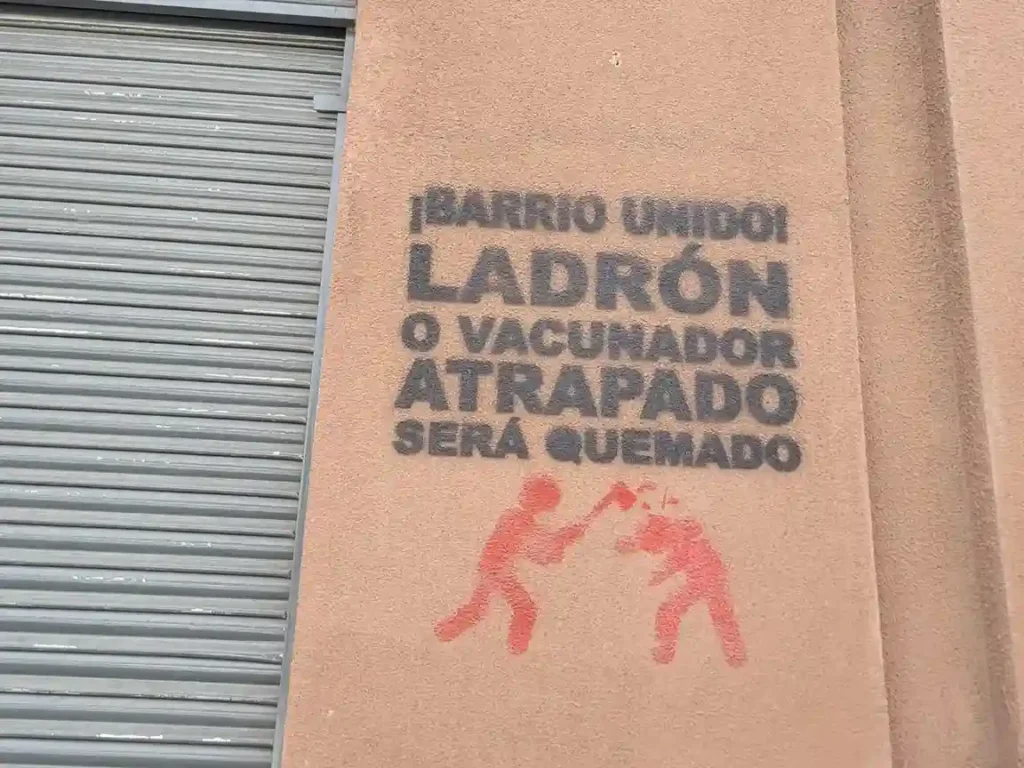 A los ‘enemigos sociales’ les importó ‘un pepino’ la advertencia en la pared