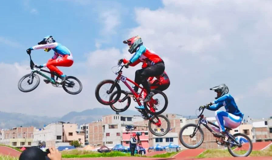 Ciclismo en Riobamba: más de 400 competidores en la ciudad.