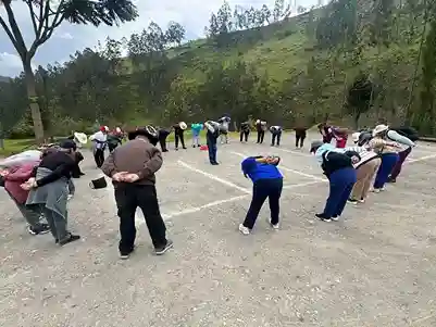 Durante las jornadas se prioriza la actividad física y la recreación