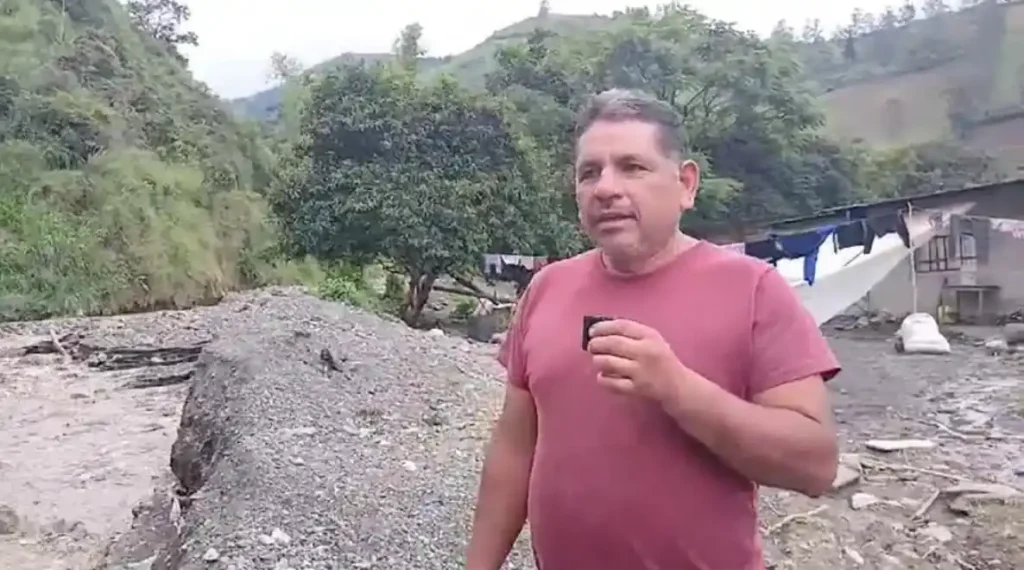 Jorge Ami y su familia evacuaron su hogar voluntariamente. 