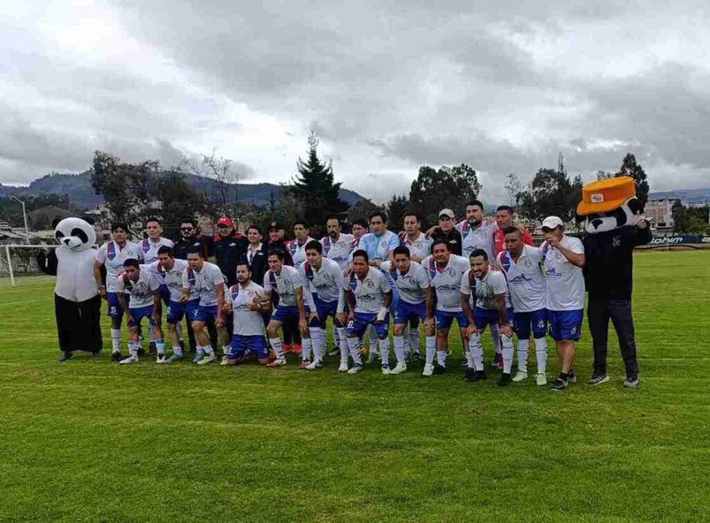 Prefectura y Municipio de Riobamba van por el título de la Copa