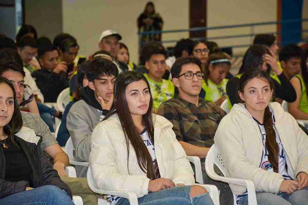 UNACH: dos días para postular a 32 carreras de cuatro facultades