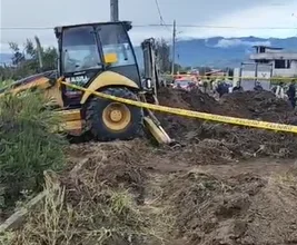 Hombre muere por asfixia tras ser sepultado.