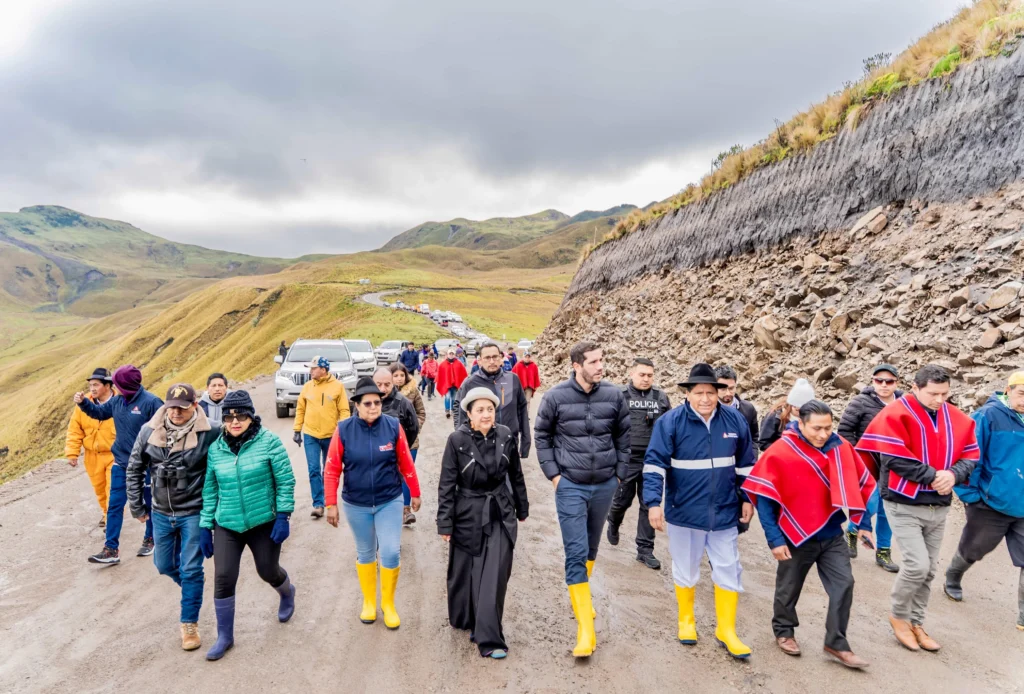 La vía Ambato-Pasa-Shuyo-Angamarca avanza a paso firme