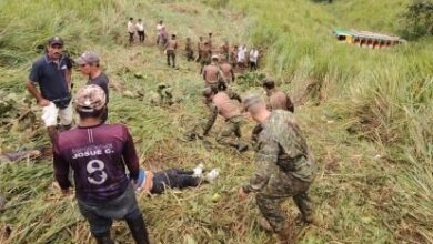 Cuatro muertos y siete heridos tras caída de bus en Chone