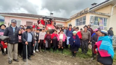 Agricultores de Balcachí en Riobamba reciben maquinaria