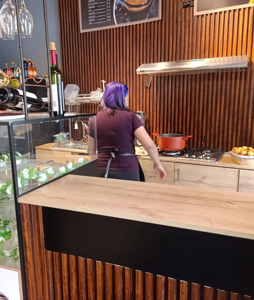 Robo en cafetería en el centro de Riobamba