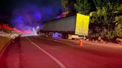 Accidente en Bolívar provoca derrame de combustible peligroso