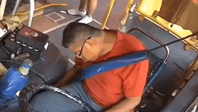 Hombre golpeó a chofer de bus con termo y lo dejó en coma