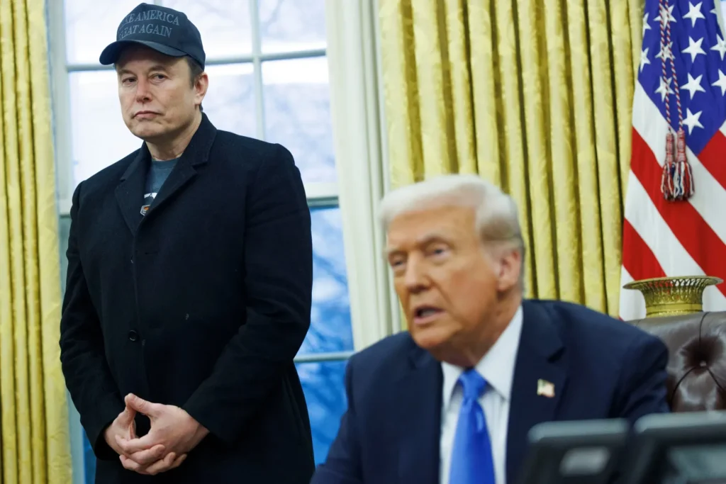 Elon Musk dice que Donald Trump está en la lista Jeffrey Epstein