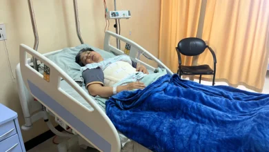 Una docente con cáncer no accede a jubilación por invalidez en el IESS. Para colmo de males, sufrió un accidente que la tiene postrada