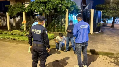 Macas policías retiraron libadores de espacios públicos