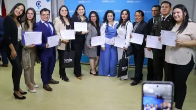 Postula a becas en Comunicación 100% gratuitas de la UNIR.