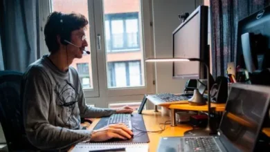 Becas en Ecuador 2025 para estudiar programación 100% online