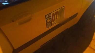 Taxista pasó con el celular en la mano toda la carrera en Riobamba