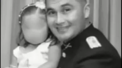 Adolescente asesina a su padre y hermana con 193 puñaladas