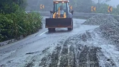 Vía Limón-Gualaceo es restringida por minga de mantenimiento.