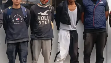 Delincuentes atrapados tras robar carro con gas en Riobamba: