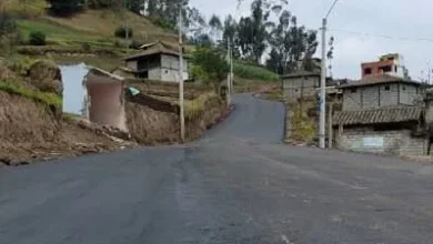 Ambato padres solicitan transporte escolar en Pasa.