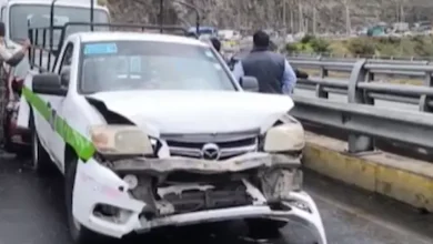 Caos en el Paso Lateral de Ambato por doble siniestro vial