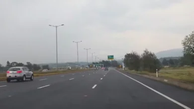 MTOP ejecuta plan para iluminación de la vía E35 en Cotopaxi.