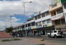 Locales de Latacunga reciben bono emprende de USD 1000.