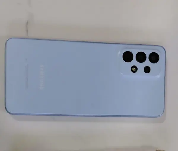 Equipo celular que estaba reportado como robado