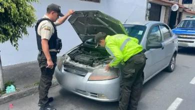 Policía Nacional retuvo 2 carros y recuperó moto y celular