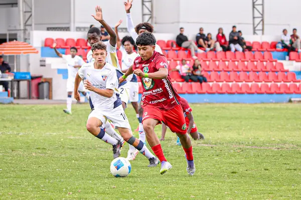 Mushuc Runa con delantero riobambeño entre sus promesas.