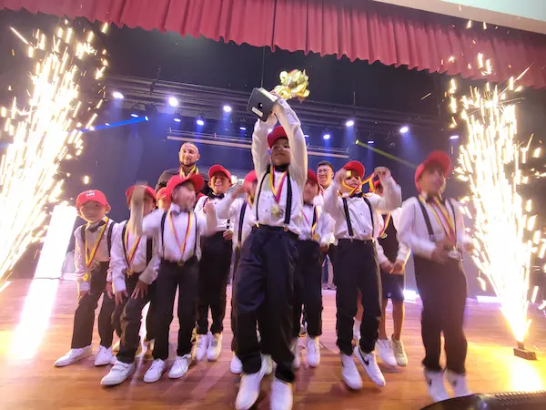 Mundialito de Oro premió a los mejores futbolistas