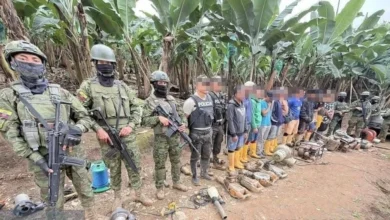 13 detenidos por minería ilegal tras operativo en La Maná.