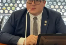 Erick Paul Mejía es el nuevo interventor de la Federación Deportiva de Chimborazo